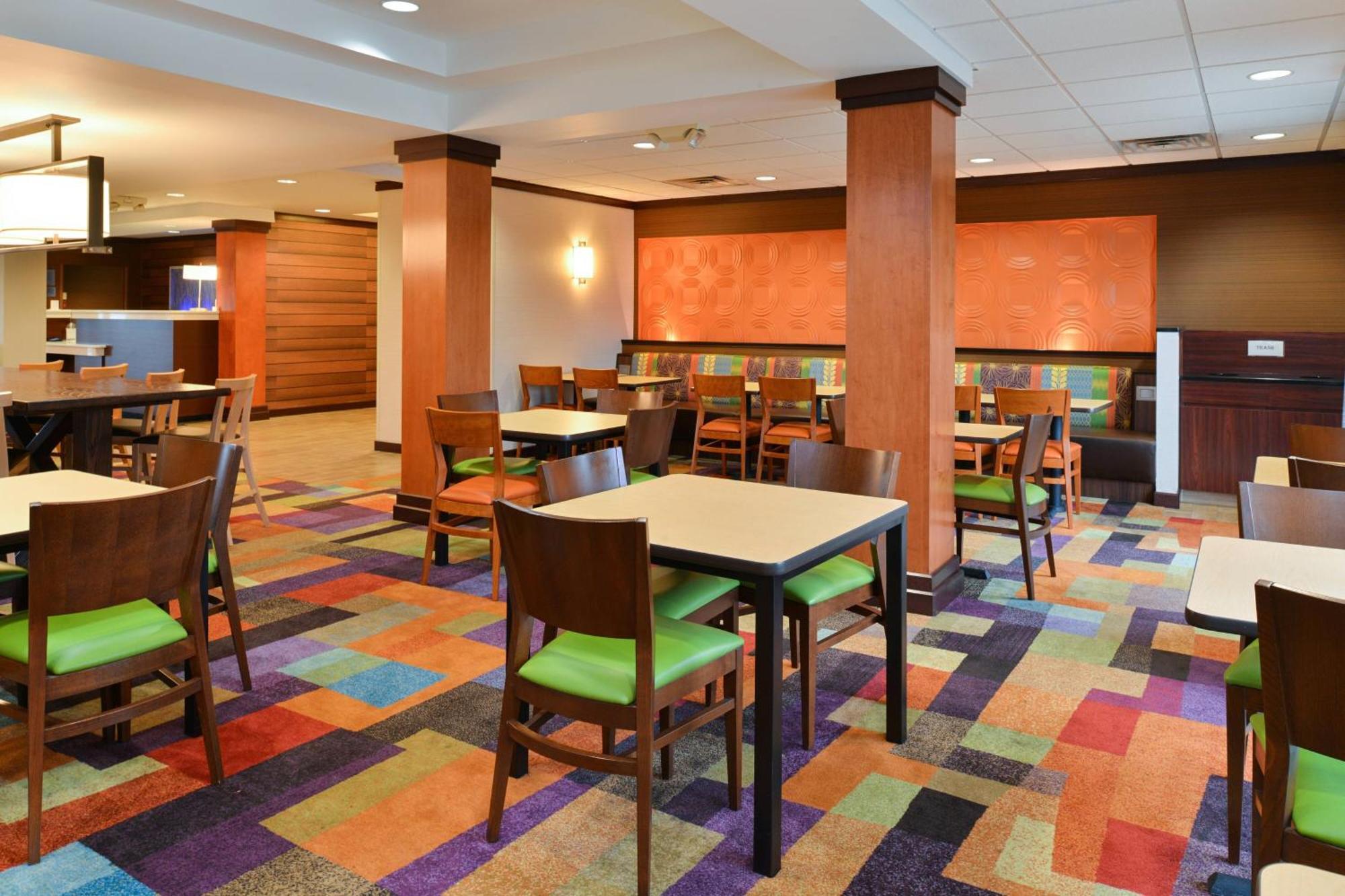 Fairfield Inn & Suites Cleveland Avon Bagian luar foto