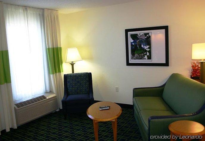 Fairfield Inn & Suites Cleveland Avon Bagian luar foto
